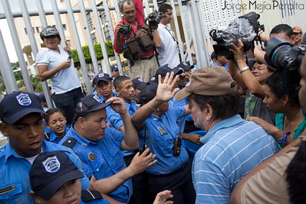 9036608152_a199acb183_z