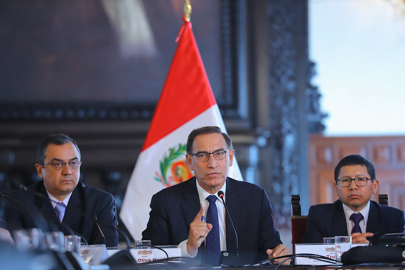 President Vizcarra speaking to Foreign Press in meeting